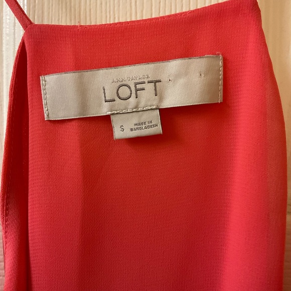 Loft cami, size small. Polyester. - Picture 3 of 3